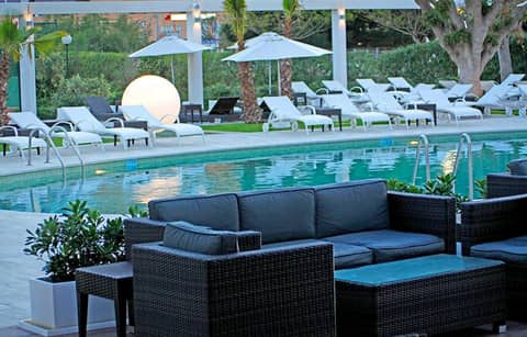 BG Caballero — recepcion & lobby