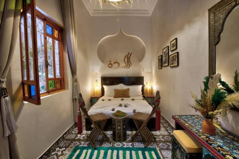 Riad Arabkech — hotel room