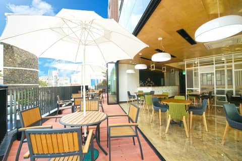 I-Jin Hotel — balance & terrace