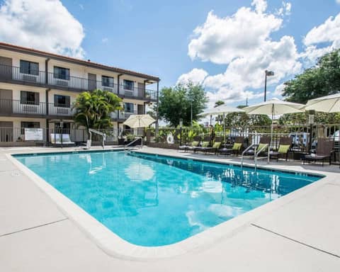 Quality Inn & Suites By the Parks — photo 4