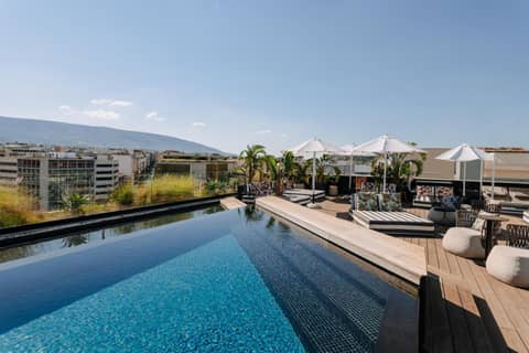 Skylark, Aluma Hotels & Resorts — roof