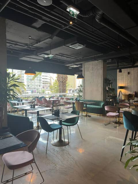 Skylark, Aluma Hotels & Resorts — dining