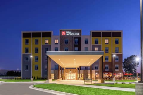 Hilton Garden Inn Kansas City Airport Mo — photo 7