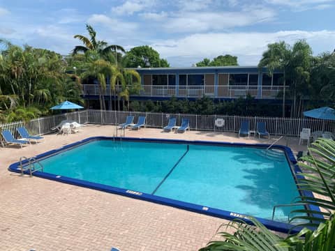 Rodeway Inn & Suites Fort Lauderdale Airport & Cruise Port — photo 4