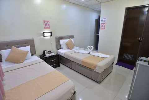 Amax Inn Makati II — hotel room