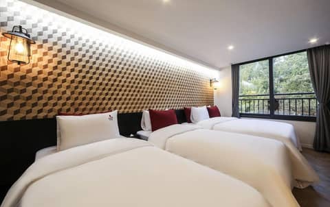 Maron Hotel Nampo — hotel room