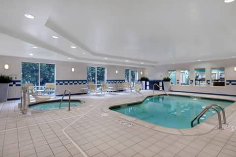 Fairfield Inn & Suites by Marriott Detroit Metro Airport Romulus — photo 2