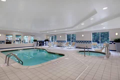 Fairfield Inn & Suites by Marriott Detroit Metro Airport Romulus — photo 5