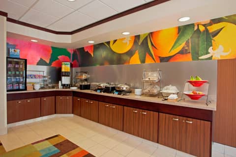 Fairfield Inn & Suites by Marriott Detroit Metro Airport Romulus — photo 9