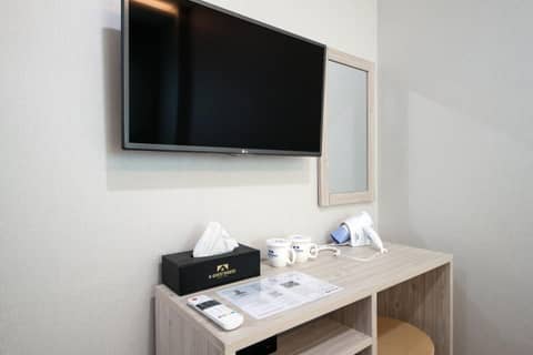 K-Guesthouse Premium Nampo 1 — hotel room