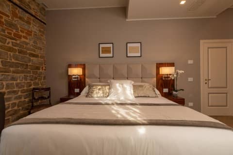 Donati Luxury Tower Suites — photo 9