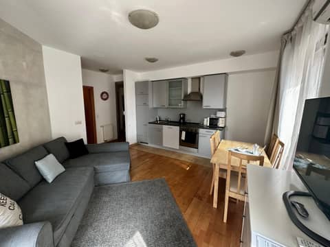 Leda Apartments — photo 9