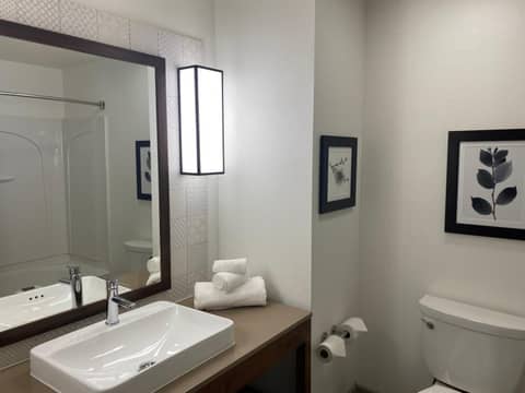 Country Inn & Suites by Radisson, RJ Stadium - Tampa Airport East — photo 9