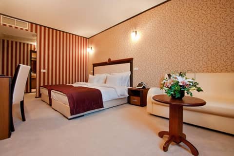 Best Western Plus Bristol Hotel — photo 2