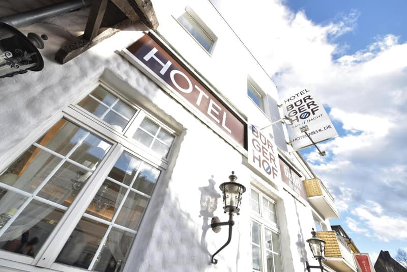 Hotel Bürgerhof — building