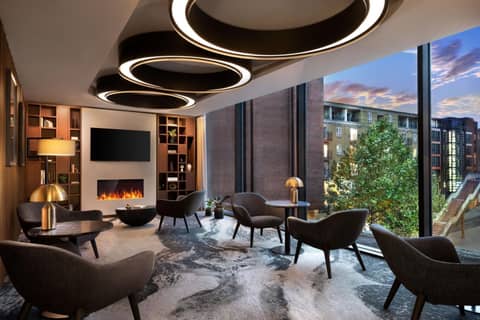 The Westin London City — living room