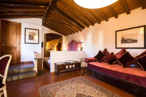 Hotel Burchianti — hotel room