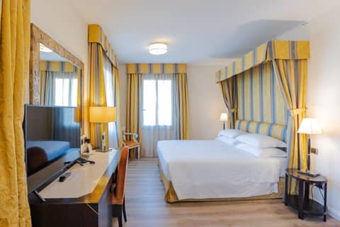 FH55 Grand Hotel Mediterraneo — photo 4