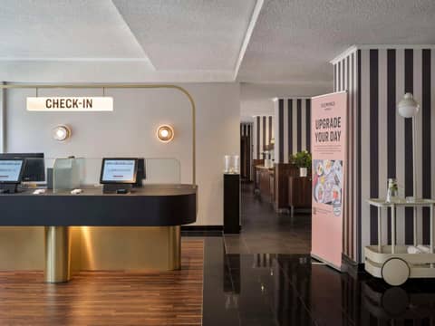 Flemings Hotel Frankfurt Main-Riverside — photo 3