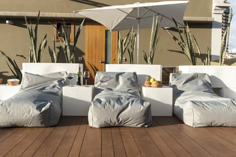Hotel Catalina — balance & terrace