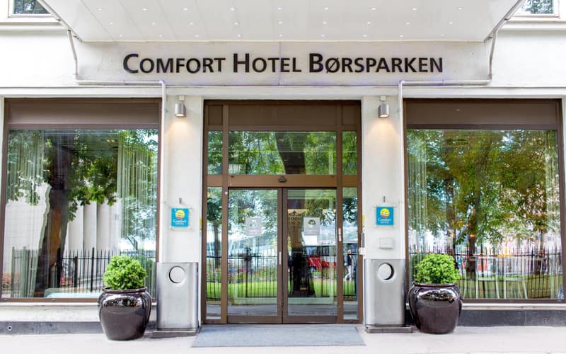 Comfort Hotel Børsparken — building