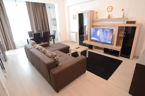 Uptown Residence Apartments — photo 8