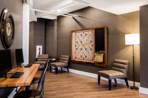 enVision Hotel Boston-Everett — photo 2