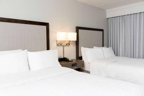 Hampton Inn Milwaukee Northwest — photo 4