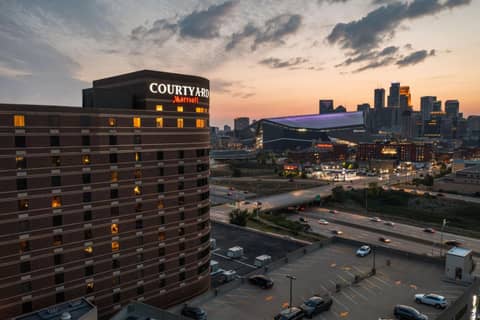 Courtyard by Marriott Minneapolis Downtown — photo 4