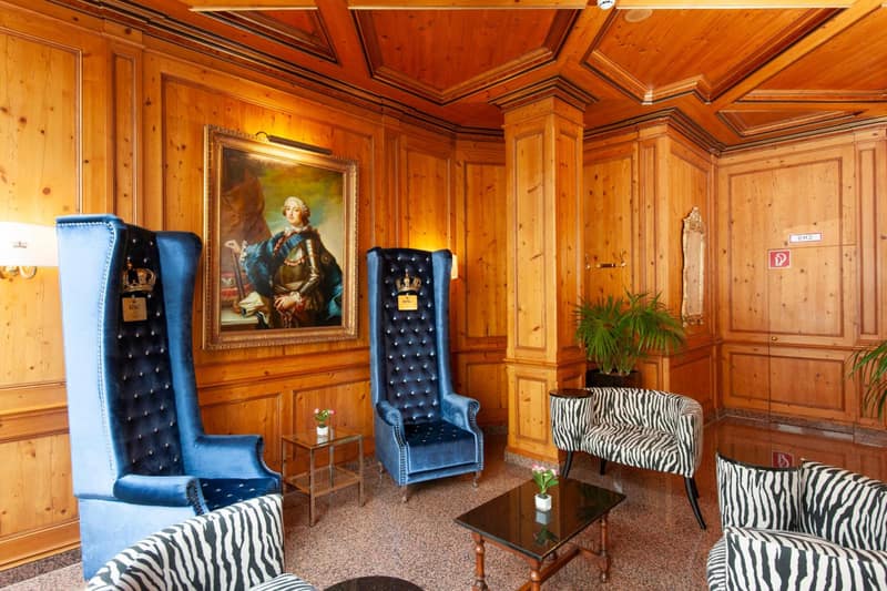 King's Hotel Center Superior — recepcion & lobby