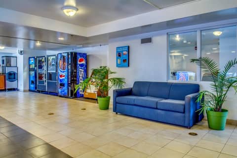 Motel 6 Buffalo NY Airport Williamsville — photo 7