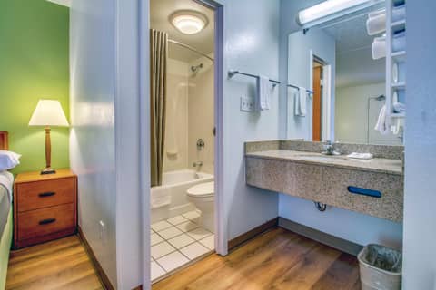 Motel 6 Buffalo NY Airport Williamsville — photo 8