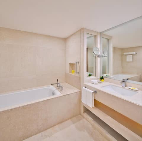 Hyatt Centric Janakpuri New Delhi — photo 6