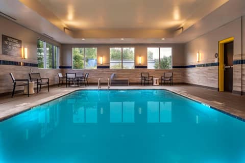 GLo Hotel Asheville-Blue Ridge Parkway — photo 9