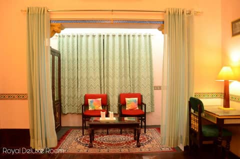 Hotel Vimal Heritage — hotel room