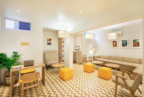bloomrooms @ Janpath — photo 2