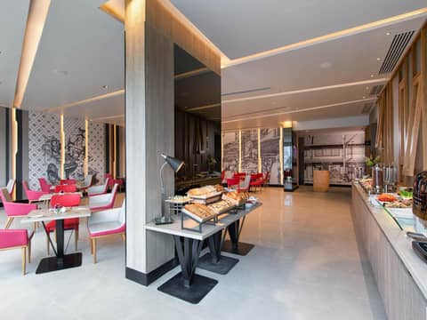 ibis Styles Bangkok Sukhumvit 4 — photo 3