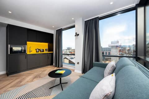 Staycity Aparthotels Dublin City Centre — hotel room