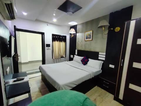 Hotel Laxman Resort by The Golden Taj Group &Hotels — hotel room