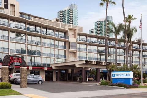 Wyndham San Diego Bayside — photo 3