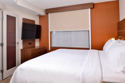 Holiday Inn Express & Suites Buffalo Downtown, NY — photo 7