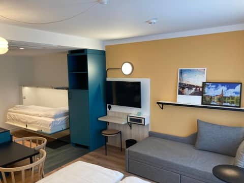Aparthotel Adagio access Hamburg — hotel room