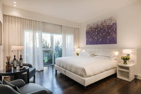Magna Pars l'Hotel à Parfum Small Luxury Hotels of the World — hotel room