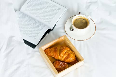 Radisson Blu Hotel London Tottenham Court Road — breakfast buffet