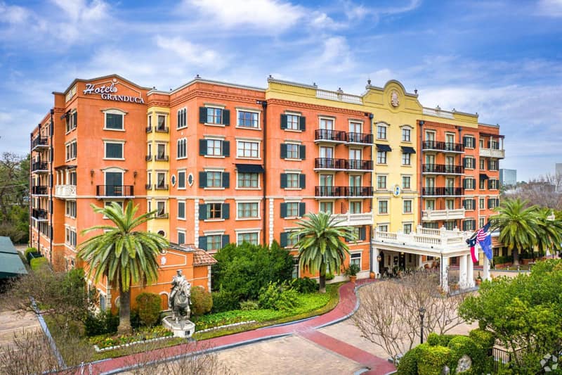 Hotel Granduca Houston — building