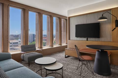 Sheraton Denver Downtown Hotel — photo 3