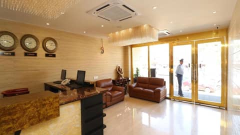 Dazzling A Boutique Hotel — recepcion & lobby