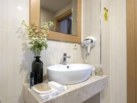 Merlin Hotel İstanbul — photo 9