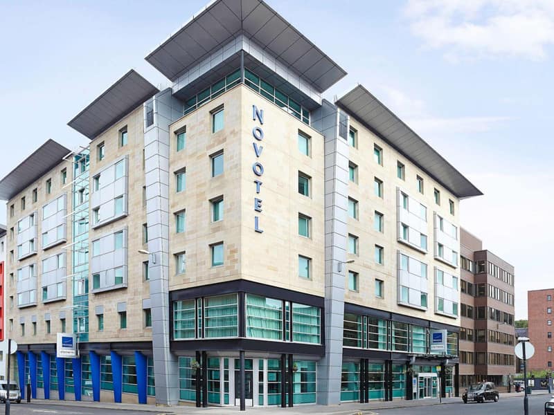 Novotel Glasgow Centre — building