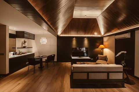 The Vira Bali Boutique Hotel & Suite — hotel room